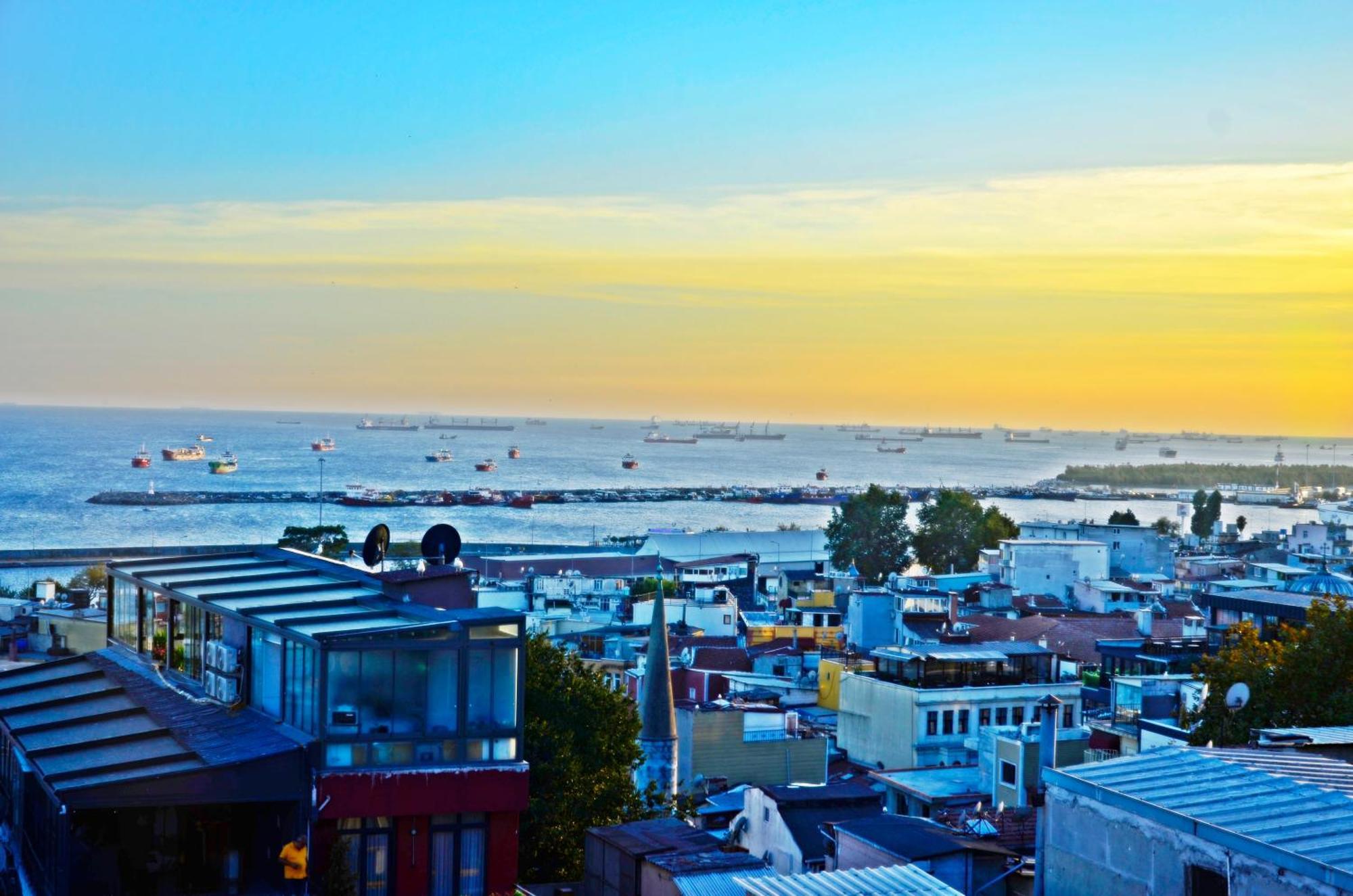 Yesilirmak Aparts Istanbul Luaran gambar