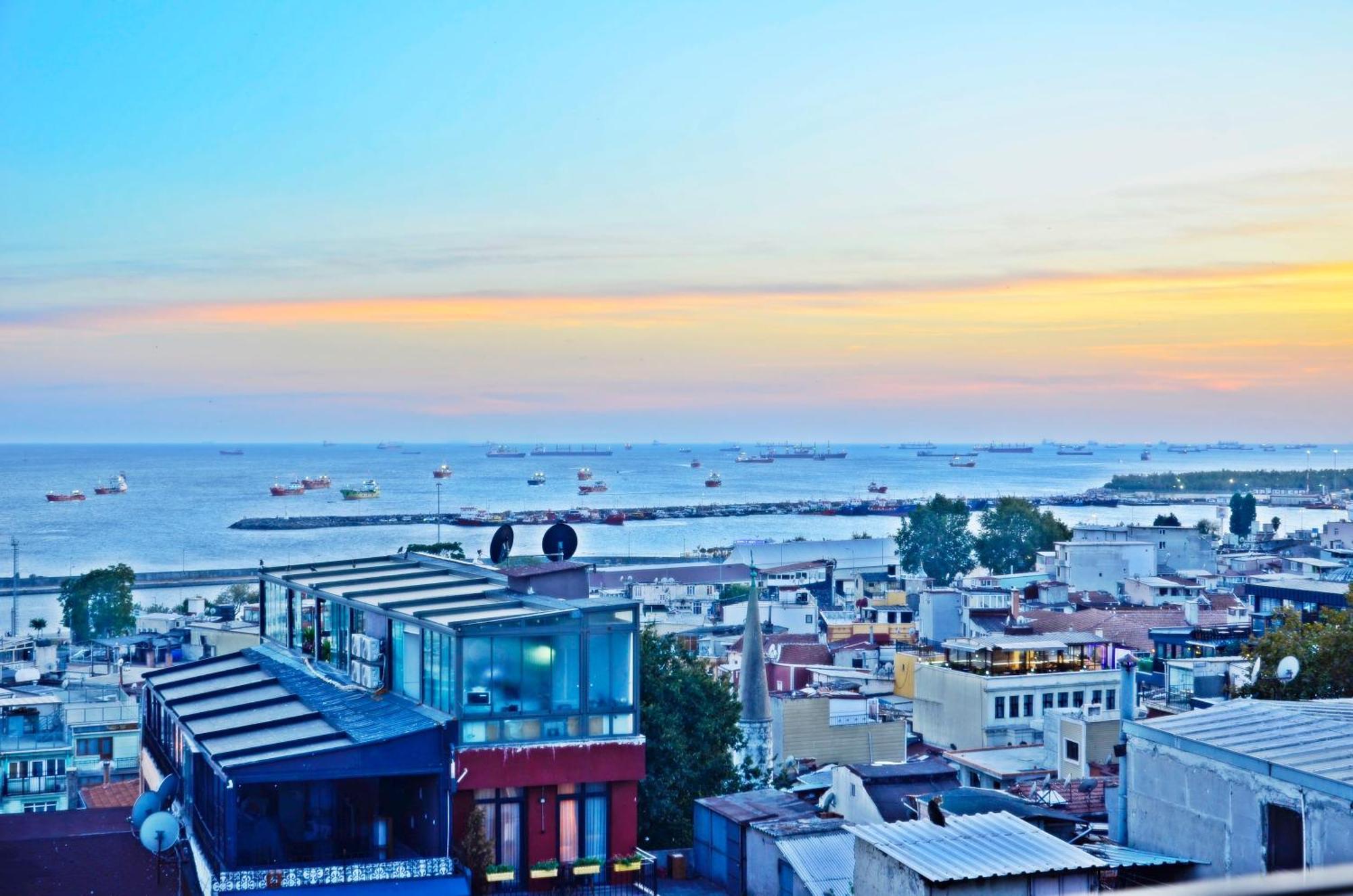 Yesilirmak Aparts Istanbul Luaran gambar